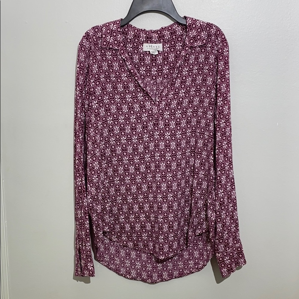 Patterned Long Sleeve V Neck Blouse